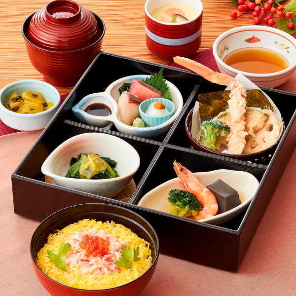 和食ﾚｽﾄﾗﾝ｢和食さと｣